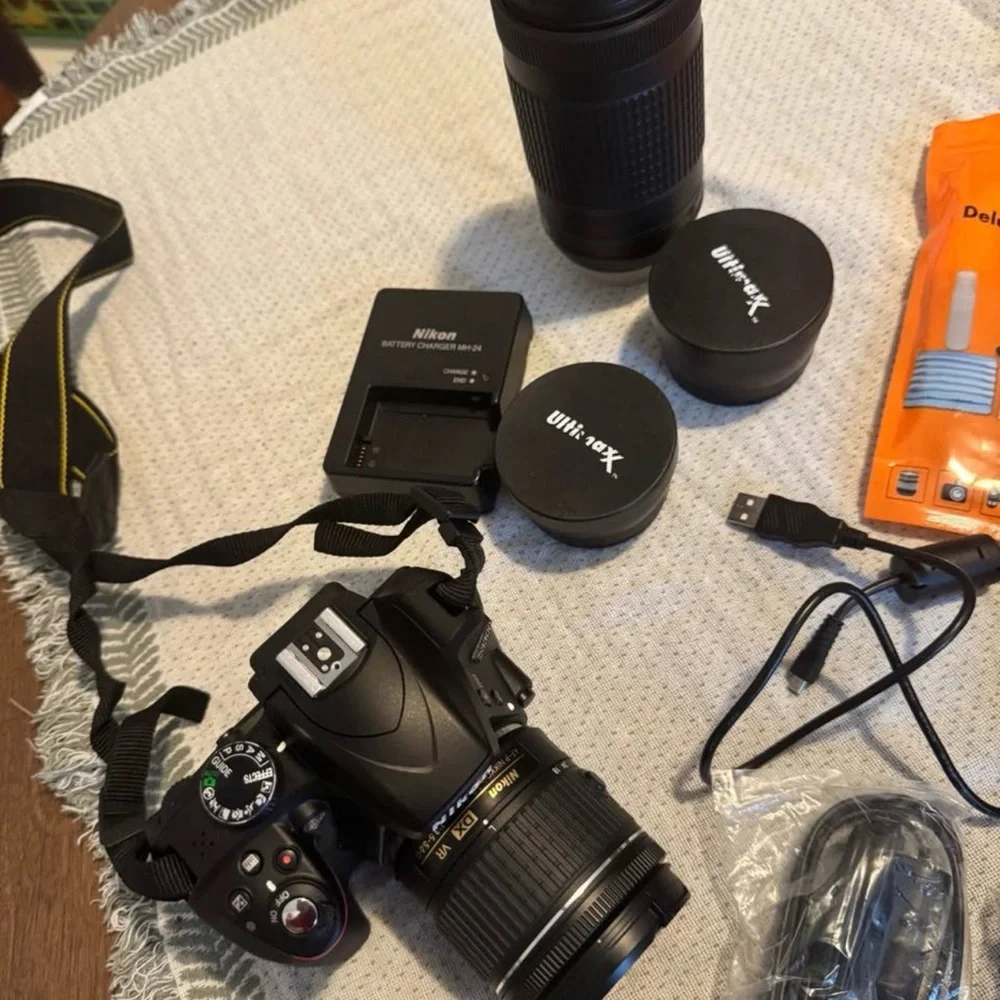 Nikon Black DSLR Camera Set with Accessories